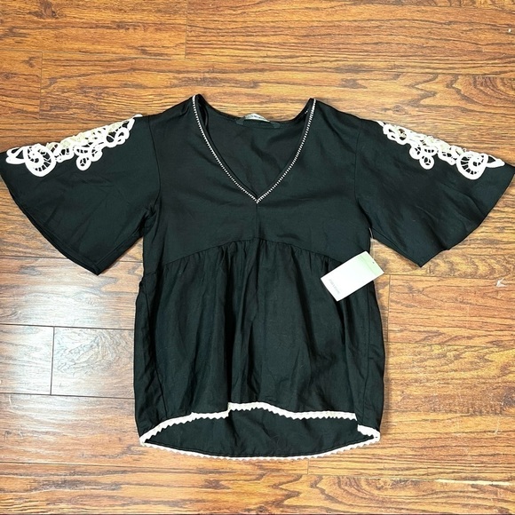Zara Baby Doll Short Sleeve Blouse with White Embroidery Size Small - Picture 15 of 15